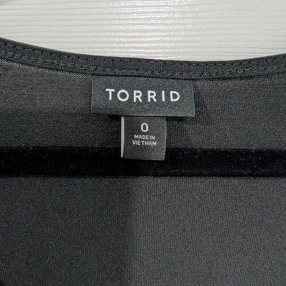 Torrid Surplice Tank - Cupro Black in Size 0 (Large/12) - Picture 3 of 10